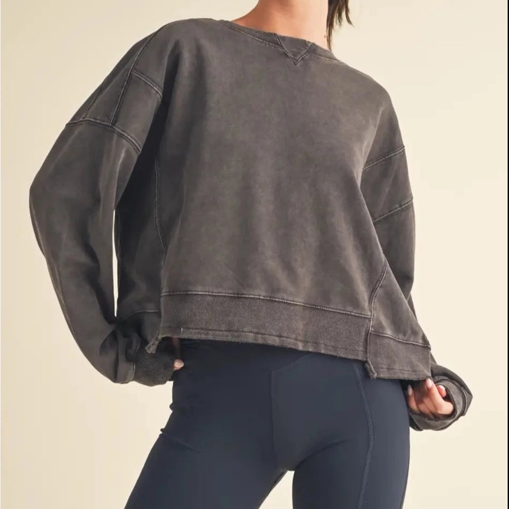 Don’t Box Me In Crewneck - Grey